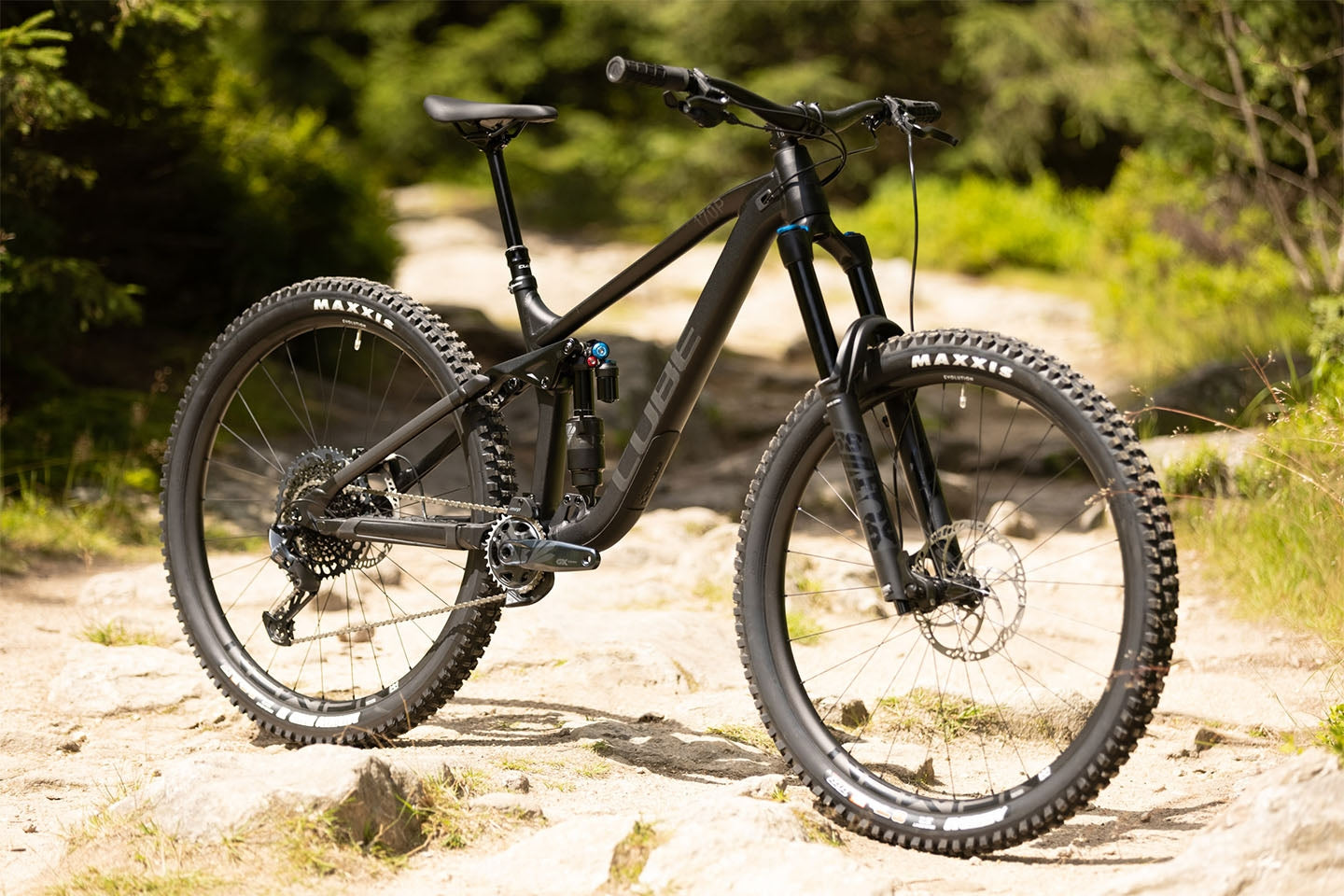 Bicicleta de montaña CUBE Stereo ONE77 Pro Black Anodized 2022 / Fox 38 Float Performance 170 mm / Fox Float X2